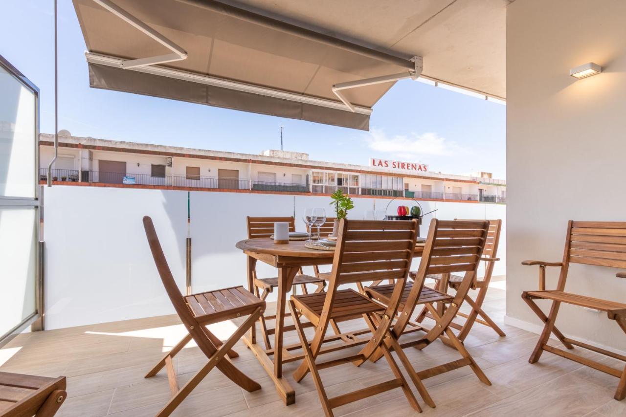 M A R I V E N T Suite With Bathroom And Terrace 50 M2 Росас Экстерьер фото