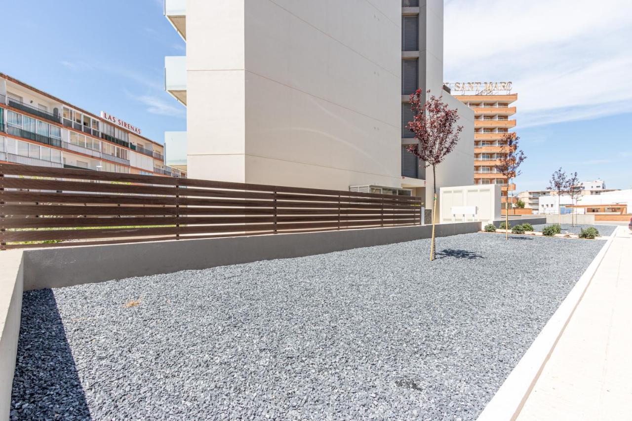 M A R I V E N T Suite With Bathroom And Terrace 50 M2 Росас Экстерьер фото