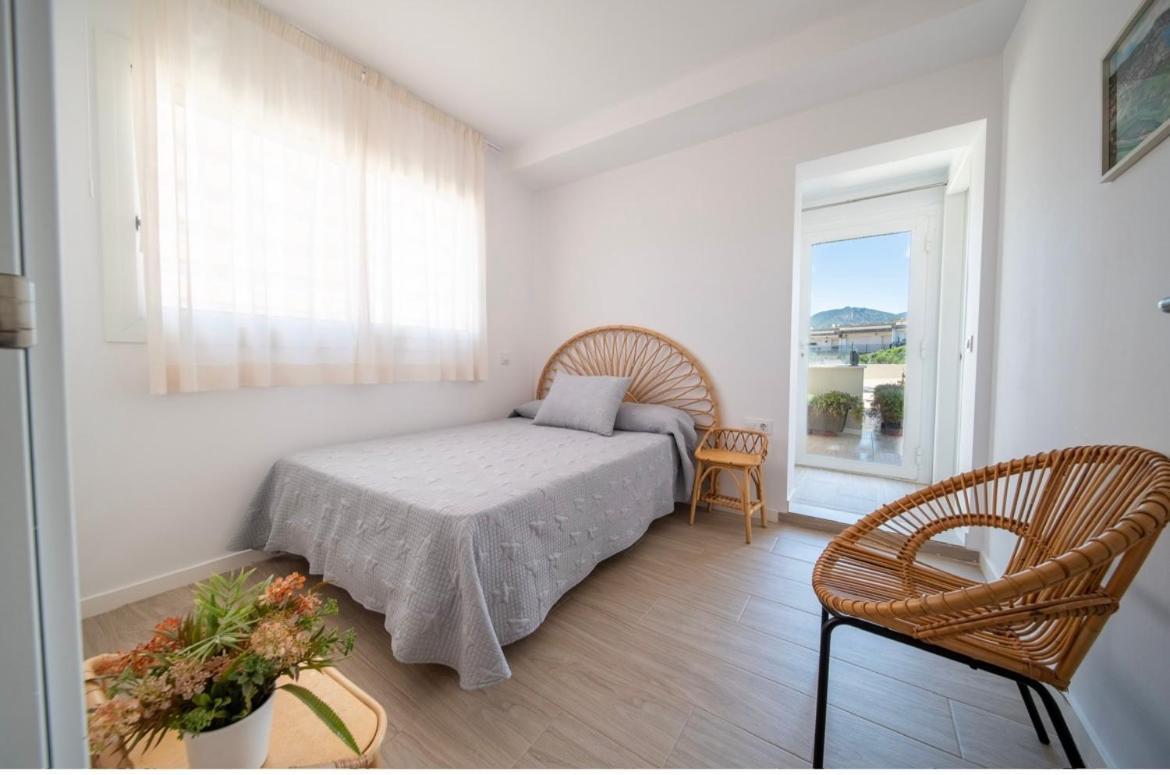 M A R I V E N T Suite With Bathroom And Terrace 50 M2 Росас Экстерьер фото
